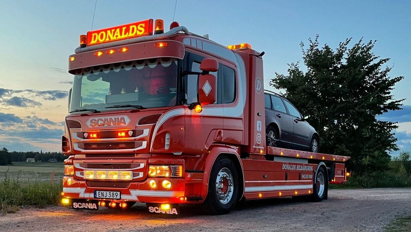 Flakbärgare hos Donalds Bilbärgning - Bärgningsbil i skåne