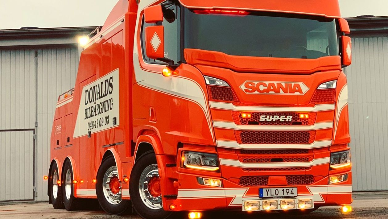 Tungbärgare hos Donalds Bilbärgning - Bärgningsbil i skåne