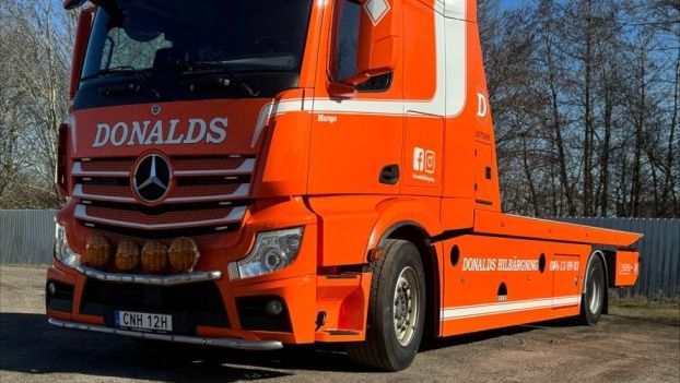 Flakbärgare hos Donalds Bilbärgning - Bärgningsbil i skåne